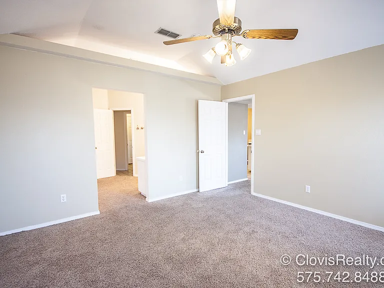 1543 Bosc Ct — Photo 10