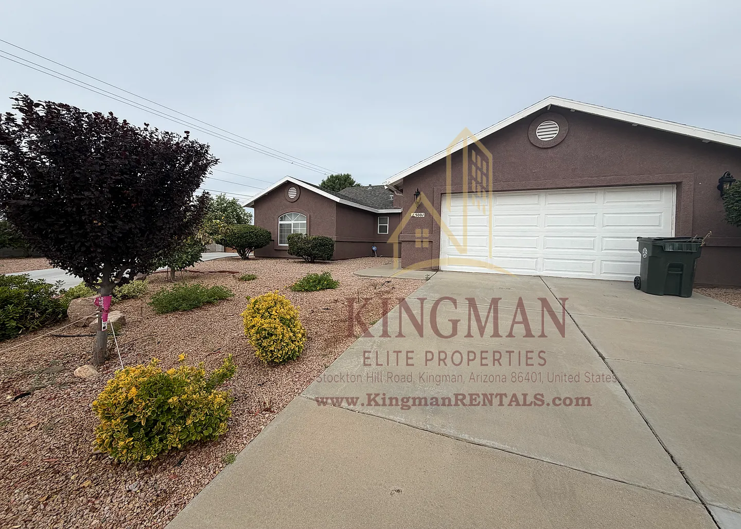 3+2 with Private Backyard Oasis Featuring Walking Paths, Oversized Patios & RV Parking — Photo 2