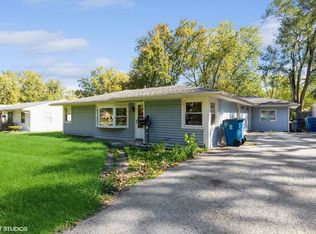 3531 Kings Rd, Steger, IL 60475