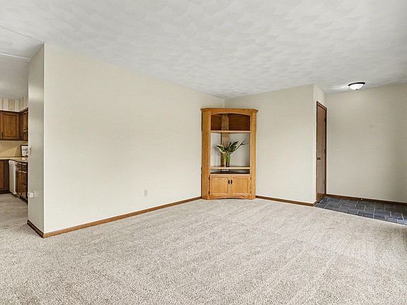 4th image of 6118 Ormada Dr