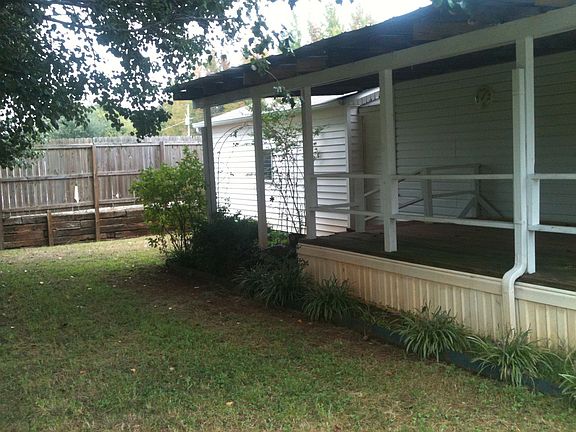 4th image of 217 Pauline Dr