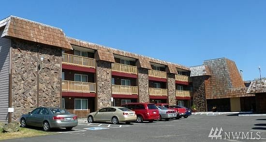 1st image of 304 14th St NW #219