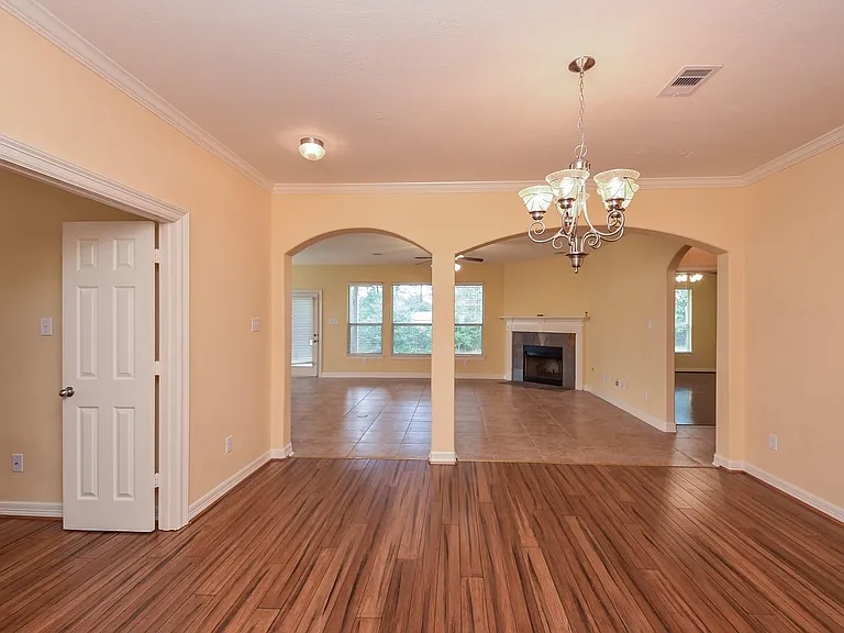 25203 Oak Villa Dr — Photo 13