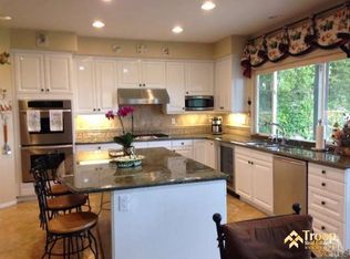 6376 Marquis Ct, Oak Park, CA 91377