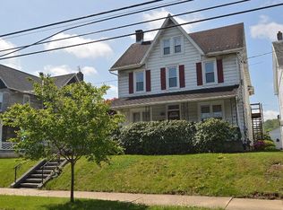 328 W Penn Ave #1, Robesonia, PA 19551