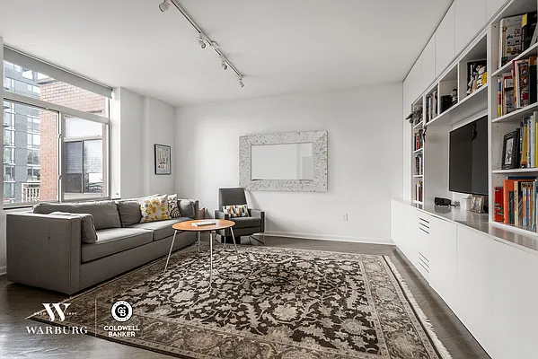 Sold by Coldwell Banker Warburg | media 5