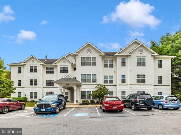 136 Wishing Star Ct, Hagerstown, MD 21740