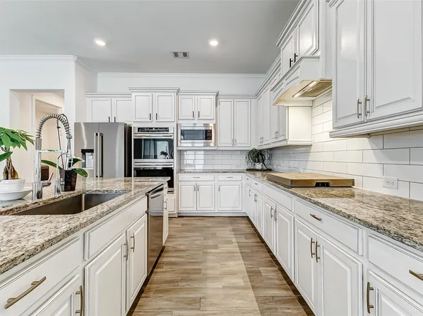29527 Huntswood Trail Ln, Katy, TX 77494