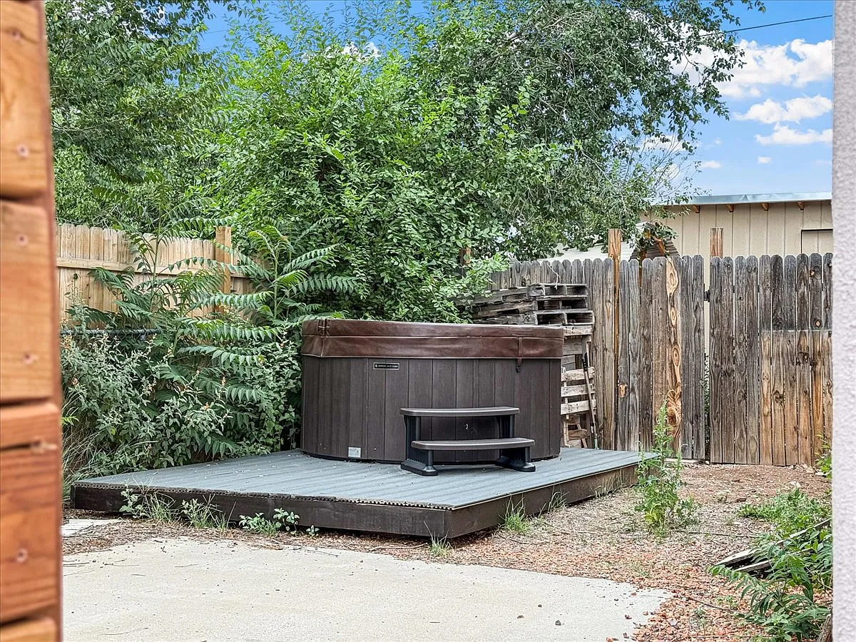521 Camino Solano — Photo 4