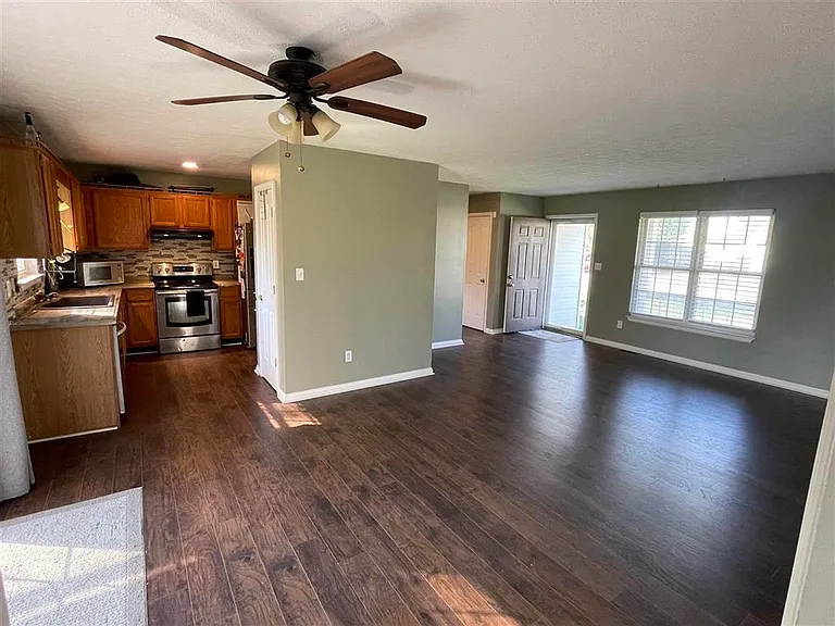 20 Tyne Ave — Photo 9