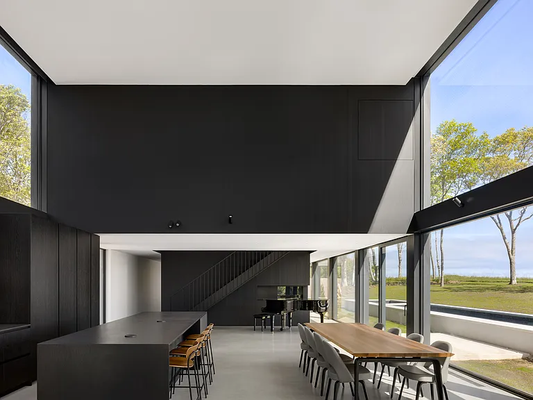 32 Hedges Banks Dr — Photo 3
