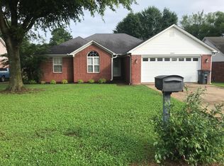 2402 Normandy, Searcy, AR 72143
