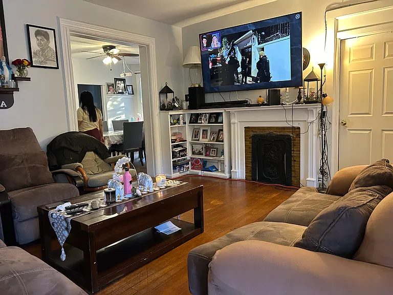 35 Wayne Ave #1 — Photo 11