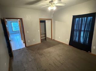 222 Crescent Lake Dr #A, Cape Girardeau, MO 63701