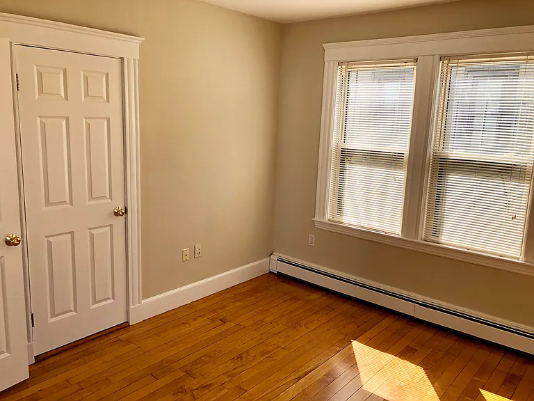 693 Somerville Ave #5 — Photo 2