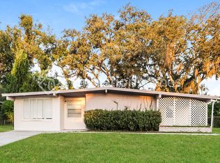 1110 E Camellia Dr, Brandon, FL 33510