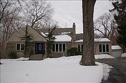 1st image of 580 Mountain Ave