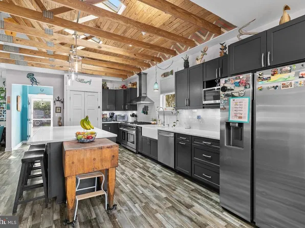 12549 Torquay Rd, Ocean City, MD 21842