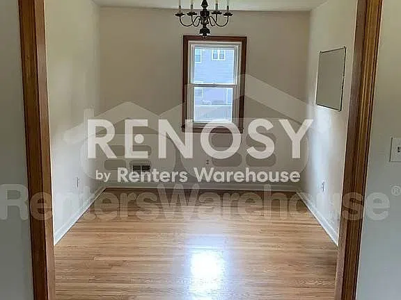 Available Now - Carrolton Manor - 2 Br 1 Bath Rancher - Severna Park Schools — Photo 4