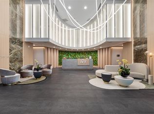 90 SW 3rd St APT 4303, Miami, FL 33130