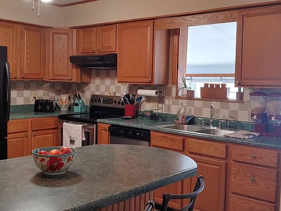 4th image of 3011 N Bayview Ln