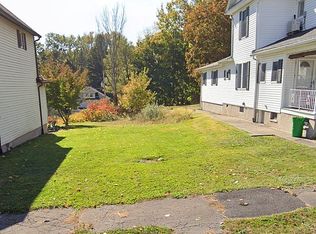 841 Price St, Dickson City, PA 18519