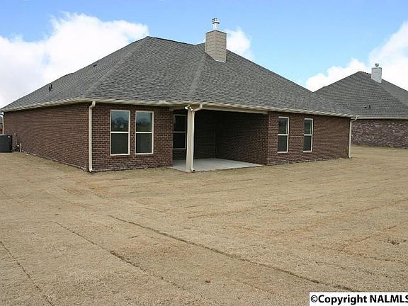 4th image of 133 Carleigh Falls Dr