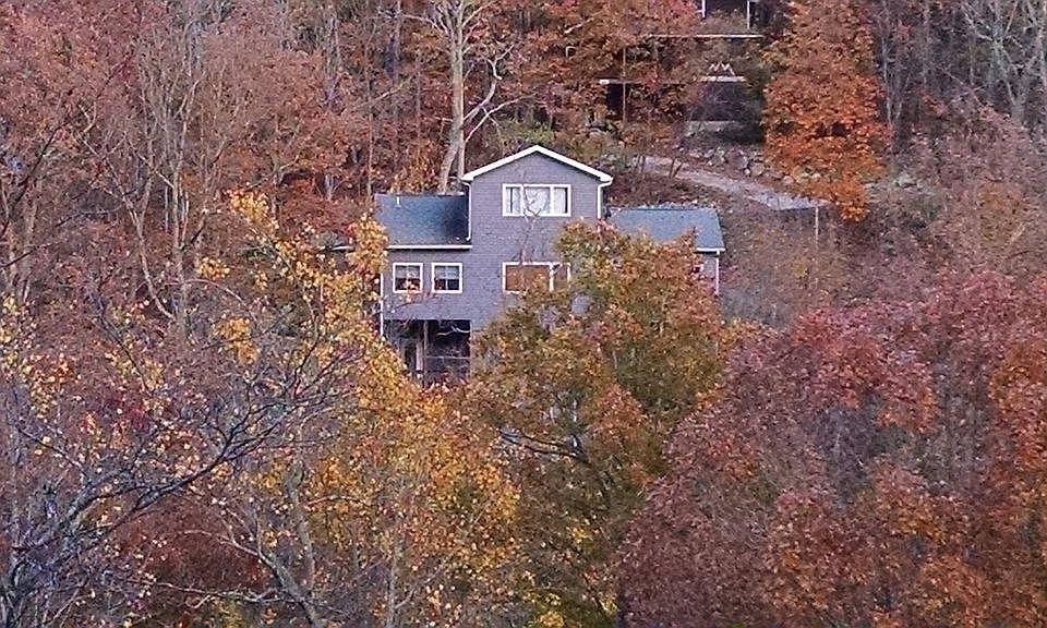 2nd image of 4981 Nicklaus Ln