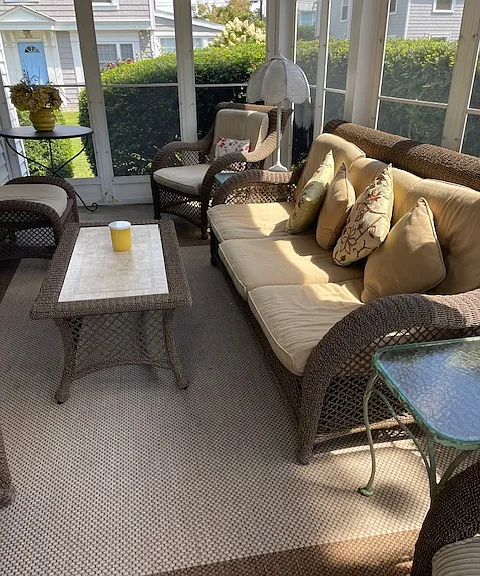 Screened in porch off the living room
