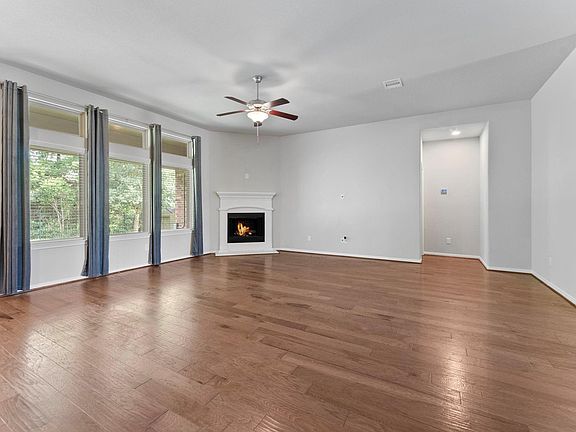 4th image of 12276 Emerald Mist Ln