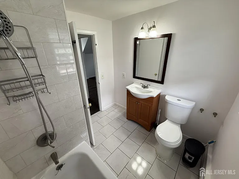 104 S Hyde Ave #2 — Photo 7