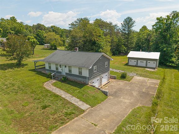 2nd image of 122 Whitley Rd