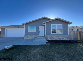 1030 Pappas Blvd, Gering, NE 69341