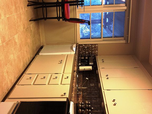 4th image of 2151 S 57th St