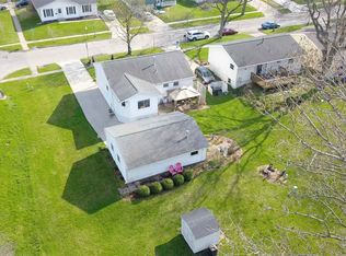 2500 Towne House Dr NE, Cedar Rapids, IA 52402