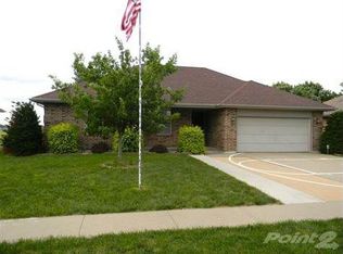 3555 W Roxbury St, Springfield, MO 65807