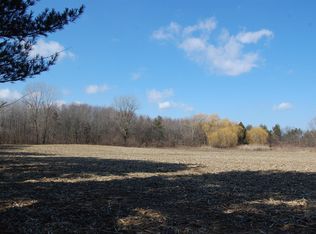 431 E Burdick Rd, Chesterton, IN 46304