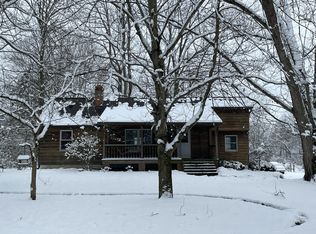 4191 Wayne Rd, Mantua, OH 44255