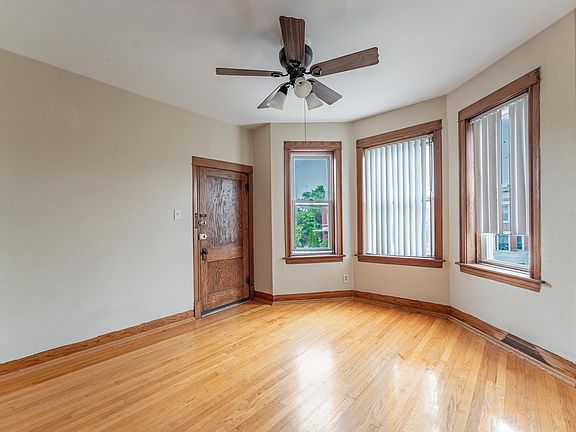 5th image of 2104 S 49th Ave #2
