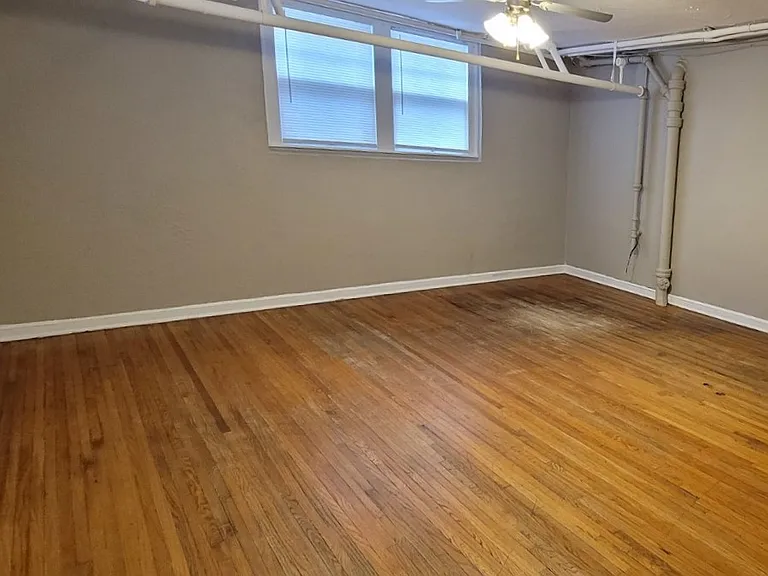 Stevens Square Apartments — Photo 185