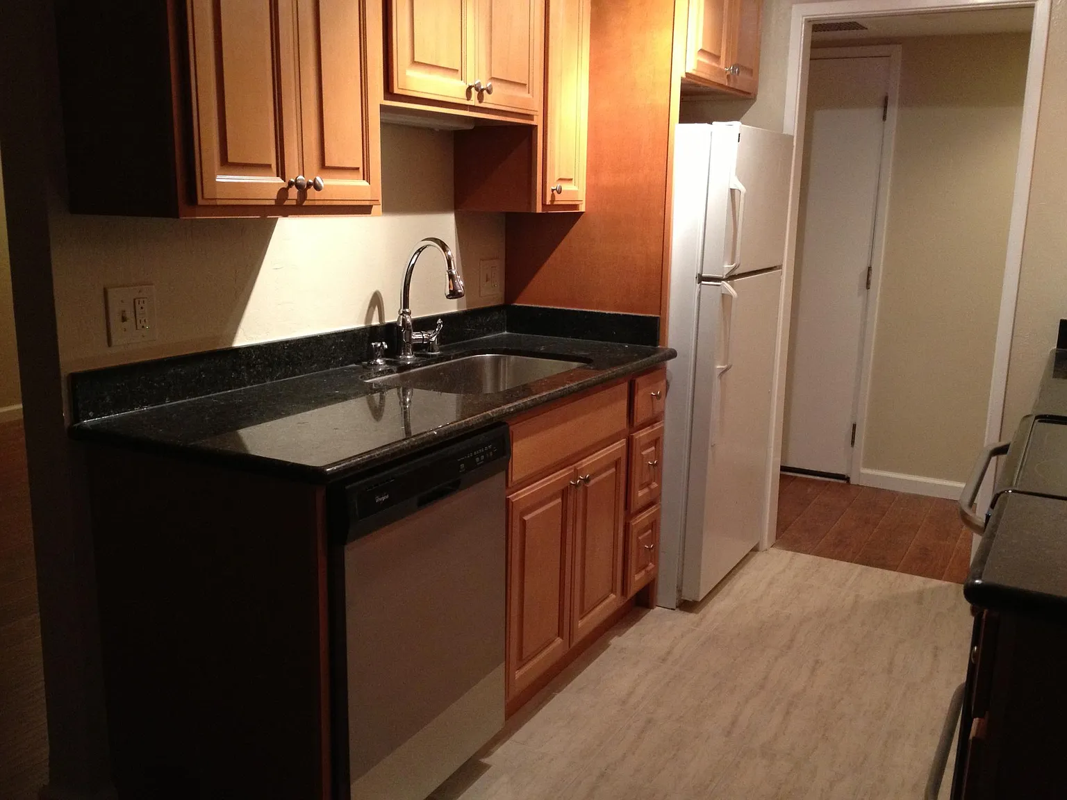 1 bed, 756 sqft, $2,650 — Photo 2