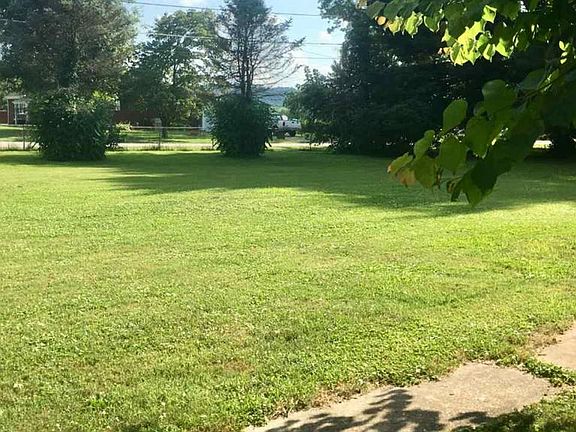 5th image of 221 Township Road 1053