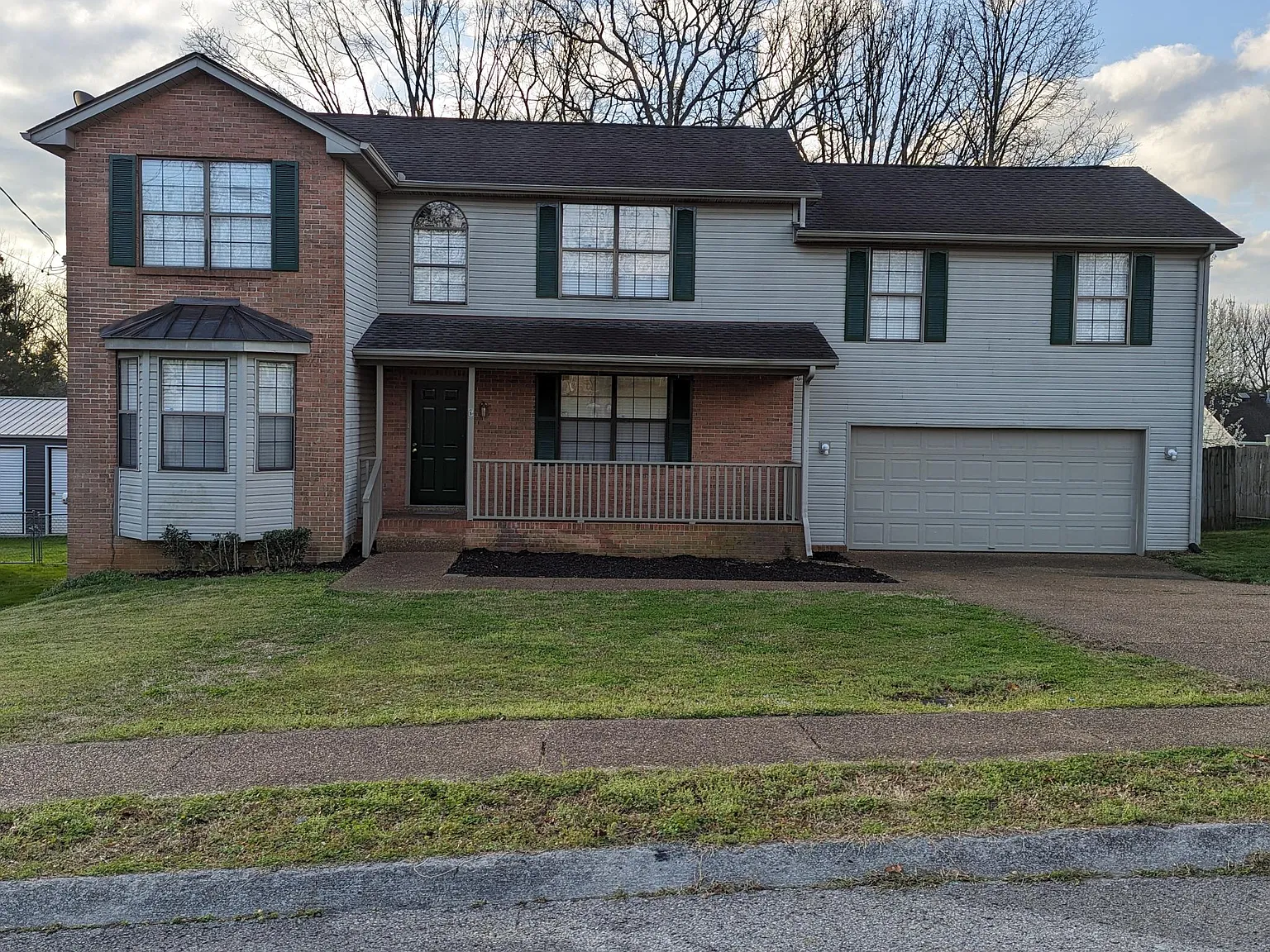 3 bed, 2184 sqft, $2,285 — Photo 1
