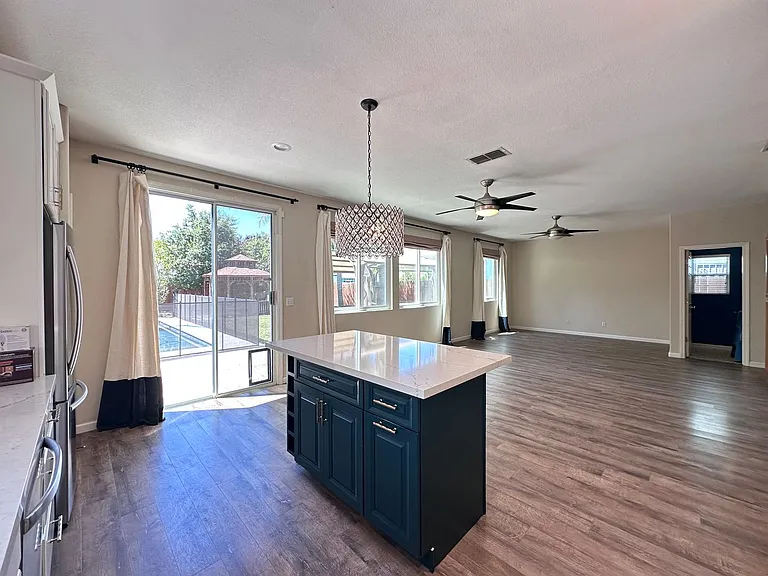 3045 Catalina Island Rd — Photo 10