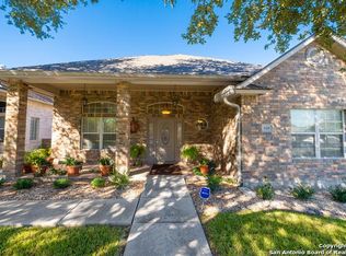 628 Purple Sage Dr, Seguin, TX 78155
