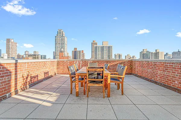 Rented by Corcoran | media 39