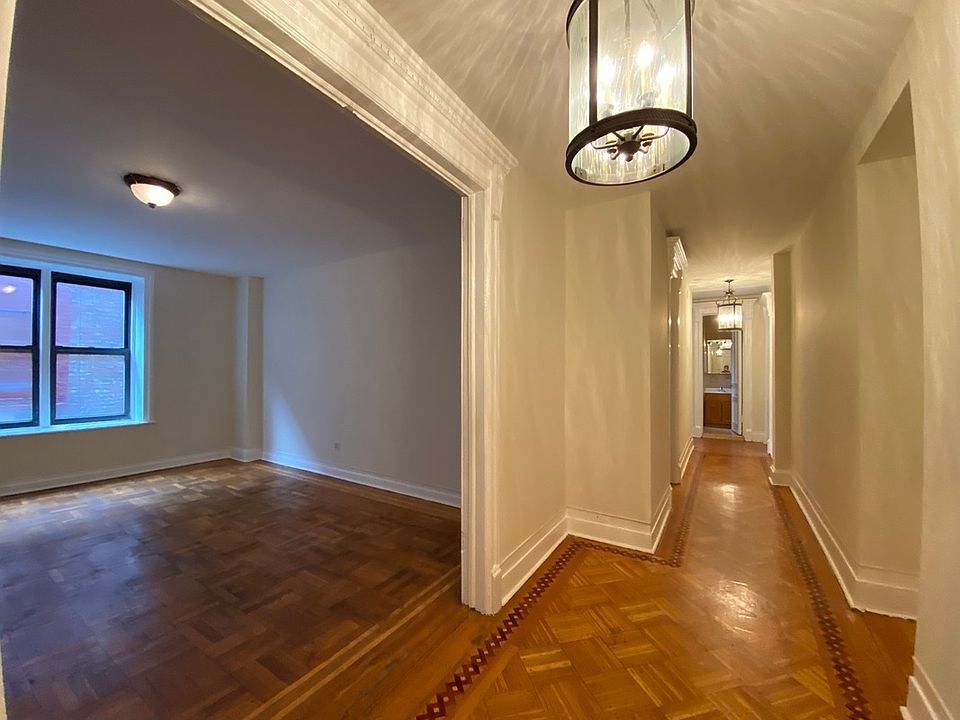 1st image of 61 W 74th St APT 5A