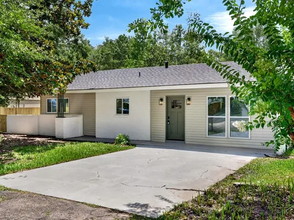 121 S Monroe Ave, Picayune, MS 39466
