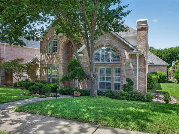 18719 Thorntree Ln, Dallas, TX 75252