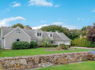 9 Hitching Post Rd, Mattapoisett, MA 02739